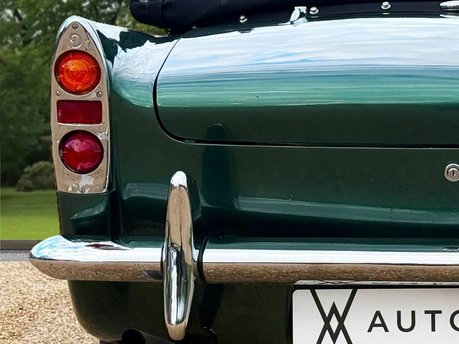 Daimler Dart SP250 Convertible 17