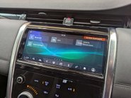 Land Rover Discovery Sport 2.0 Discovery Sport SE D Auto 4WD 5dr 62