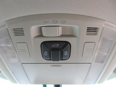 Toyota Vellfire 2.4 Z GOLDEN EYES + 7 Seats 22