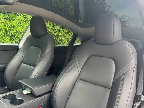 Tesla Model Y SUV 5dr Electric Auto RWD (341 bhp) 8