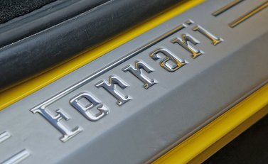 Ferrari 458 Spider 24