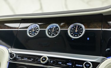 Bentley Continental GT V8 S 25