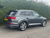 Audi SQ7 4.0 TDI V8 SUV 5dr Diesel Tiptronic quattro Euro 6 (s/s) (435 ps) 34