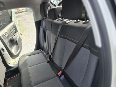 Citroen C3 1.2 PureTech Flair Hatchback 5dr Petrol EAT6 Euro 6 (s/s) (110 ps) 23