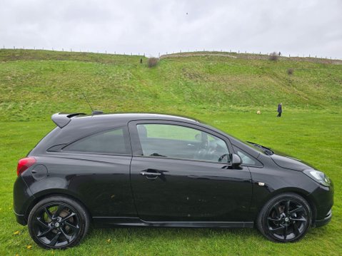 Vauxhall Corsa 1.4i ecoTEC SRi VX Line Nav Black Euro 6 3dr 11