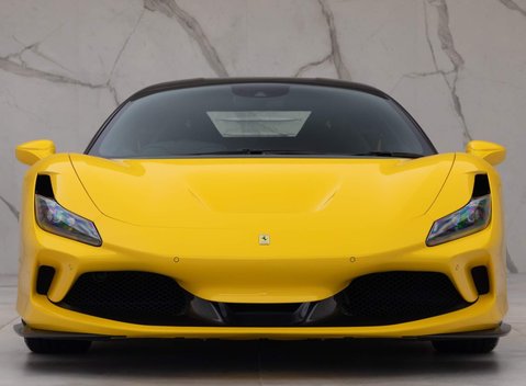 Ferrari F8 Tributo 19