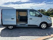 Renault Trafic SL28 Business Plus 130 ps dCi - Twin Side Loading Doors 12