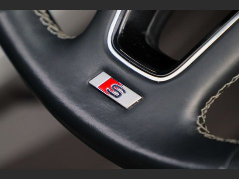 Audi A3 1.5 TFSI 35 S line Saloon 4dr Petrol S Tronic Euro 6 (s/s) (150 ps) 18