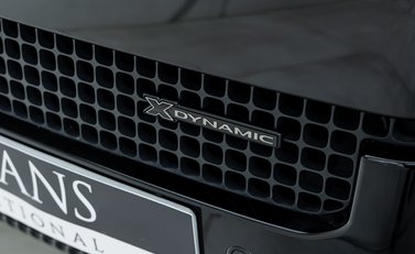 Land Rover Defender 90 D250 X-Dynamic SE URBAN 29