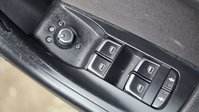 Audi Q3 2.0 TDI SE SUV 5dr Diesel S Tronic quattro Euro 6 (s/s) (150 ps) 33