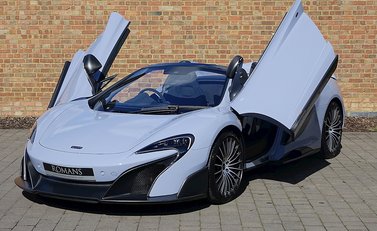 McLaren 675 LT Spider 27