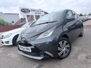 Toyota Aygo 1.0 VVT-I X-PLAY 2