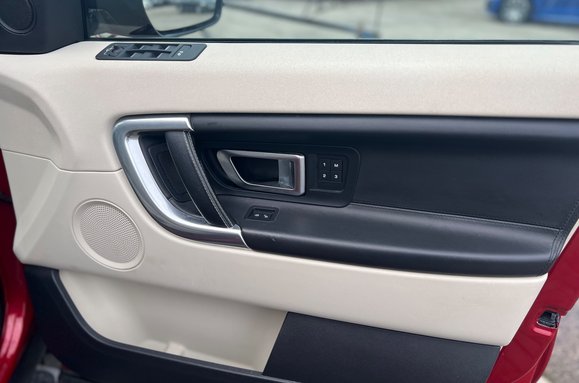 Land Rover Discovery Sport 2.2 SD4 HSE LUXURY AUTOMATIC 22