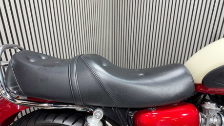 Triumph Bonneville 2012 ONLY 13K STUNNING EXAMPLE MOT WARRANTY 865CC 34