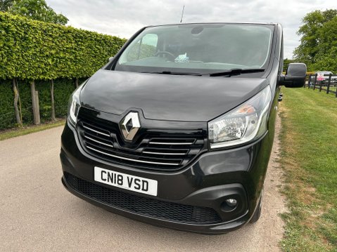 Renault Trafic 1.6 dCi ENERGY 29 Sport Nav Crew Van LWB Euro 6 (s/s) 6dr 7
