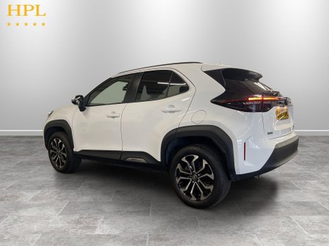 Toyota Yaris Cross 1.5 VVT-h Design SUV 5dr Petrol Hybrid E-CVT Euro 6 (s/s) (116 ps) 5