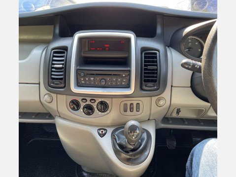 Vauxhall Vivaro 2.0 2900 CDTi Sportive Panel Van 4dr Diesel Manual FWD L3 (195 g/km, 113 bh 28