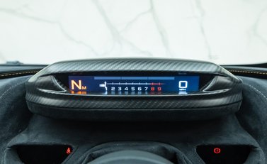 McLaren 720S Spider 25