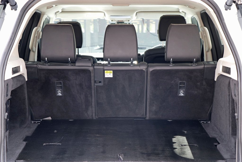 Discovery 5 Commercial 3