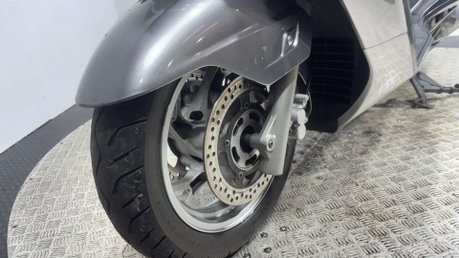 Suzuki Burgman AN 2009 27K MOT SERVICED 400CC MAXI SCOOTER RIDES / LOOKS GOOD 17