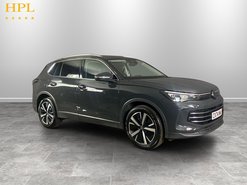 Volkswagen Tiguan 1.5 eTSI MHEV Elegance SUV 5dr Petrol Hybrid DSG Euro 6 (s/s) (150 ps) Heat
