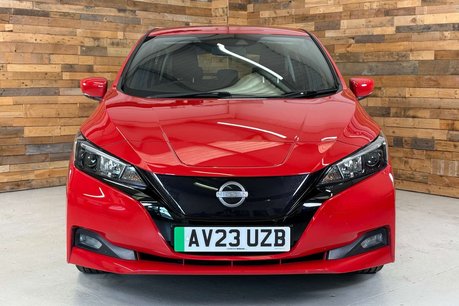 Nissan LEAF 39kWh Acenta Hatchback 5dr Electric Auto (150 ps) 2