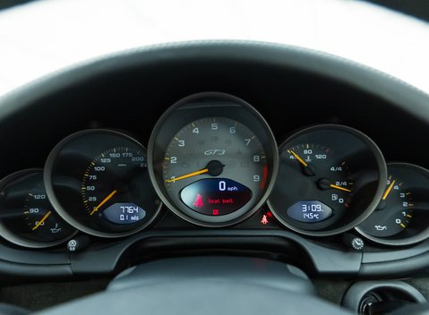 Porsche 911 GT3 RS (997.2) 23