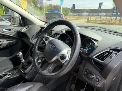 Ford Kuga 2.0 TDCi Titanium 2WD Euro 6 (s/s) 5dr 10