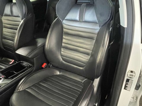 MG HS 1.5 MG HS Exclusive 5dr 35