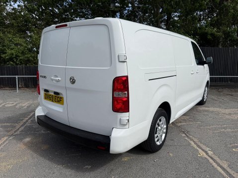 Vauxhall Vivaro L2H1 2900 SPORTIVE S/S 9