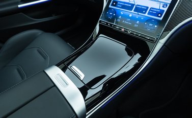 Mercedes-Benz C63 S AMG E Performance Estate Night Edition 22