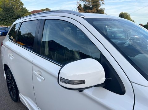 Mitsubishi Outlander 2.0h 12kWh GX4hs CVT 4WD Euro 6 (s/s) 5dr 16