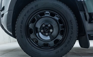 Land Rover Defender 110 TROPHY EDITION KESWICK 16