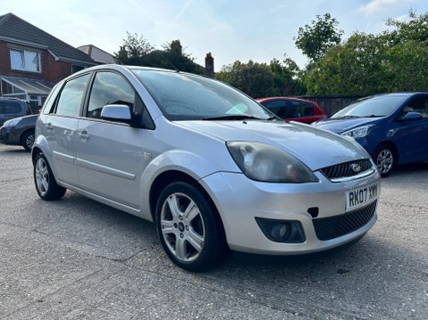 Ford Fiesta ZETEC CLIMATE 16V 5