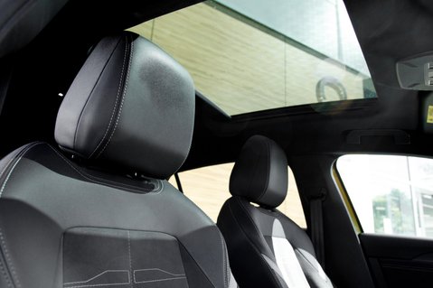 Vauxhall Astra ULTIMATE PHEV 32