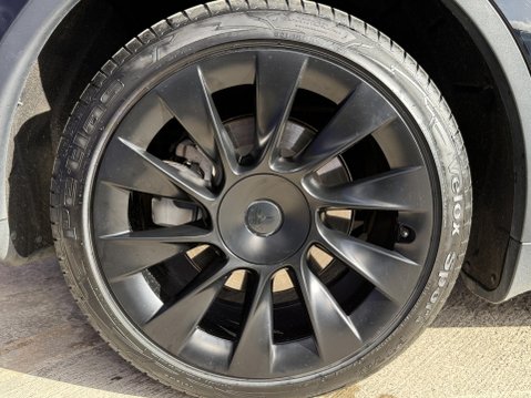Tesla Model Y (Dual Motor) Long Range SUV 5dr Electric Auto 4WDE (384 bhp) 15