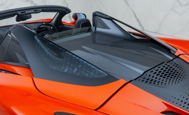 McLaren 765LT Spider 45