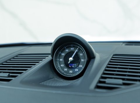 Porsche 911 Carrera 4S (992) 18