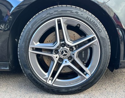 Mercedes-Benz A Class 1.3 A 250 AMG Line E Auto 5dr 15