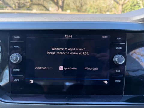 Volkswagen Polo 1.0 EVO SE Euro 6 (s/s) 5dr 21