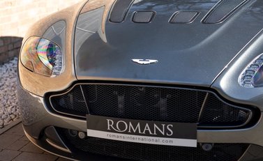 Aston Martin V12 Vantage S 23
