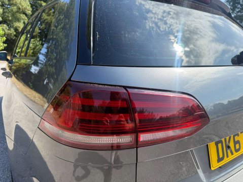 Volkswagen Golf 2.0 Golf R TSi Semi-Auto 4WD 5dr 49