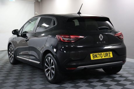 Renault Clio ICONIC TCE BOSE 10