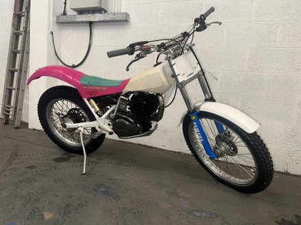 Yamaha Ty 250 PINKY 1992 TRIALS BIKE. MONO SHOCK 