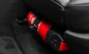 Porsche Macan TURBO 19