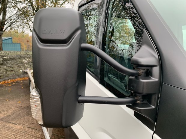 Iveco Daily Daily 72C18H 3.0 Transporter 4750 WB 11
