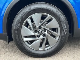 Nissan Qashqai 1.3 Qashqai Acenta Premium T MHEV CVT 5dr 12