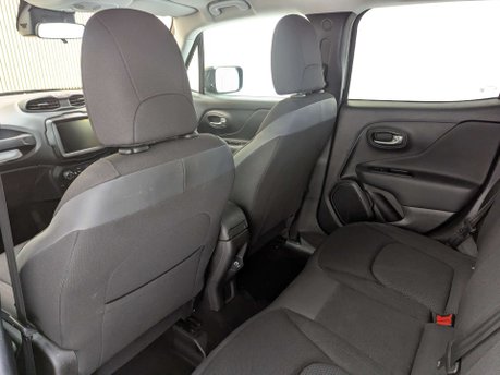 Jeep Renegade 1.0 Renegade Night Eagle 5dr 42