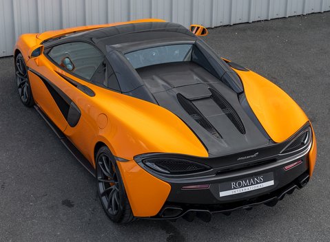 McLaren 570S Spider 7