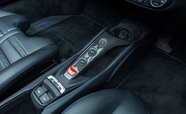 Ferrari 488 SPIDER 27